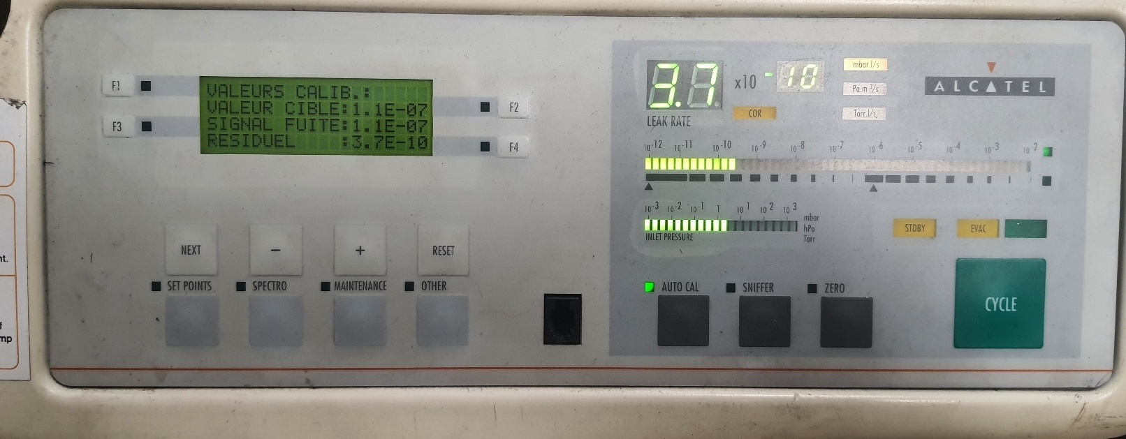Photo Utilisé ALCATEL / ADIXEN / PFEIFFER ASM 142 À vendre