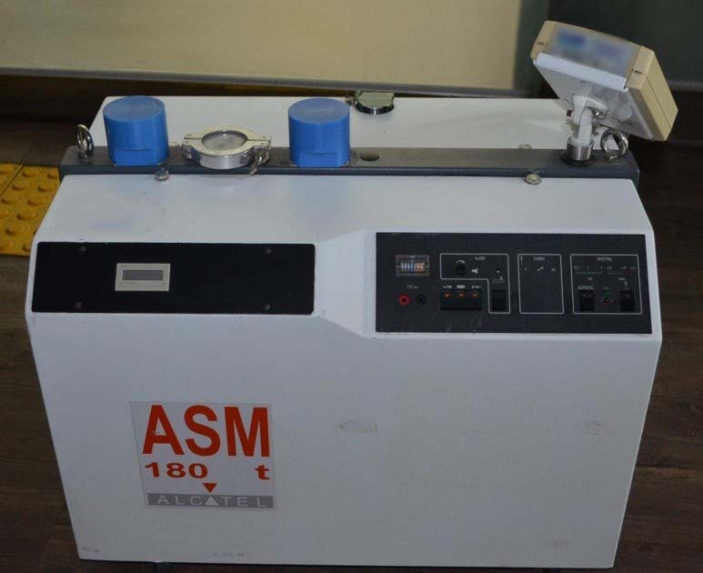 Photo Used ALCATEL / ADIXEN / PFEIFFER ASM 180 TD+ For Sale