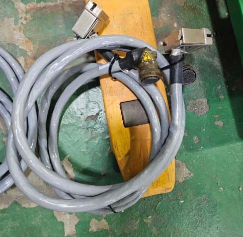 Photo Used ALCATEL / ADIXEN / PFEIFFER ATH 1600M / ACT 1300M For Sale