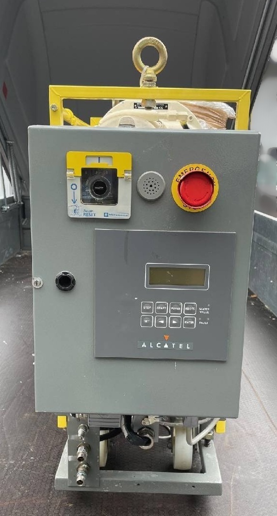 Photo Used ALCATEL / ADIXEN / PFEIFFER Lot of dry pumps For Sale