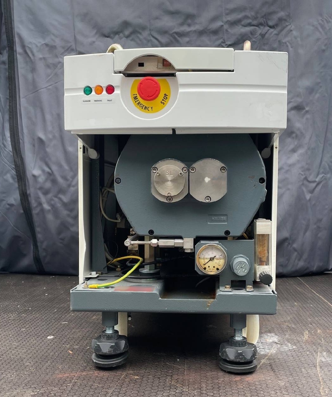 Photo Used ALCATEL / ADIXEN / PFEIFFER Lot of dry pumps For Sale