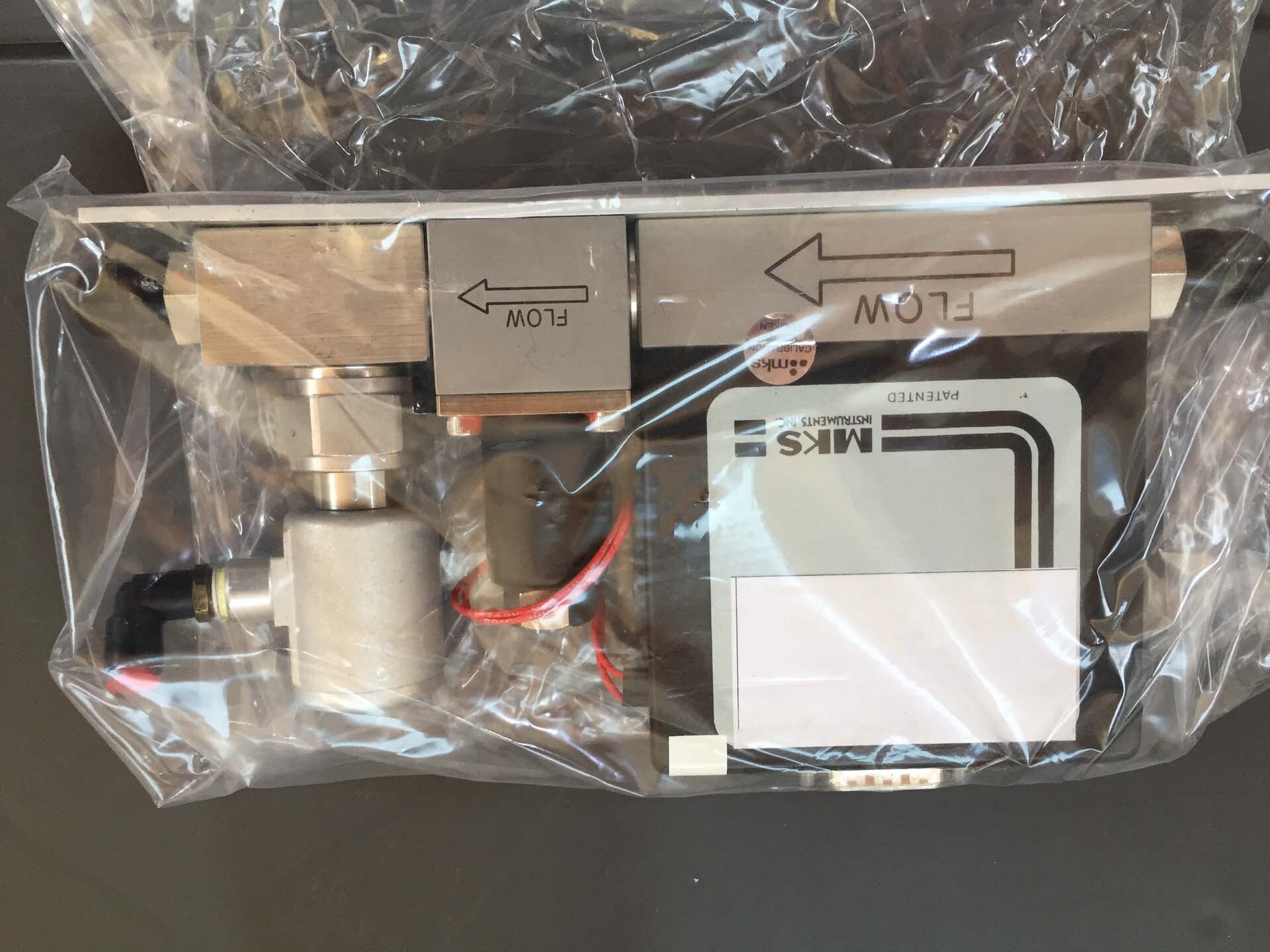 フォト（写真） 使用される ALCATEL / ADIXEN / PFEIFFER Lot of spare parts for 602 販売のために