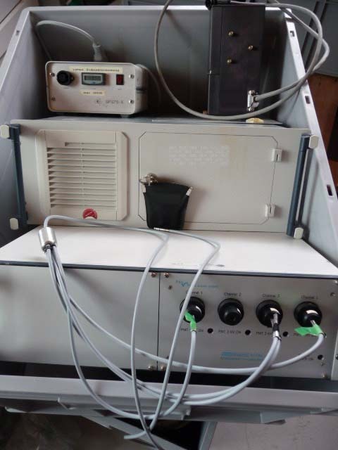 フォト（写真） 使用される ALCATEL / ADIXEN / PFEIFFER Lot of spare parts for 602 販売のために