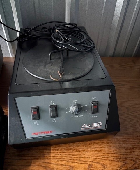 Photo Used ALLIED HIGH TECH PRODUCTS MetPrep 10-2000 For Sale