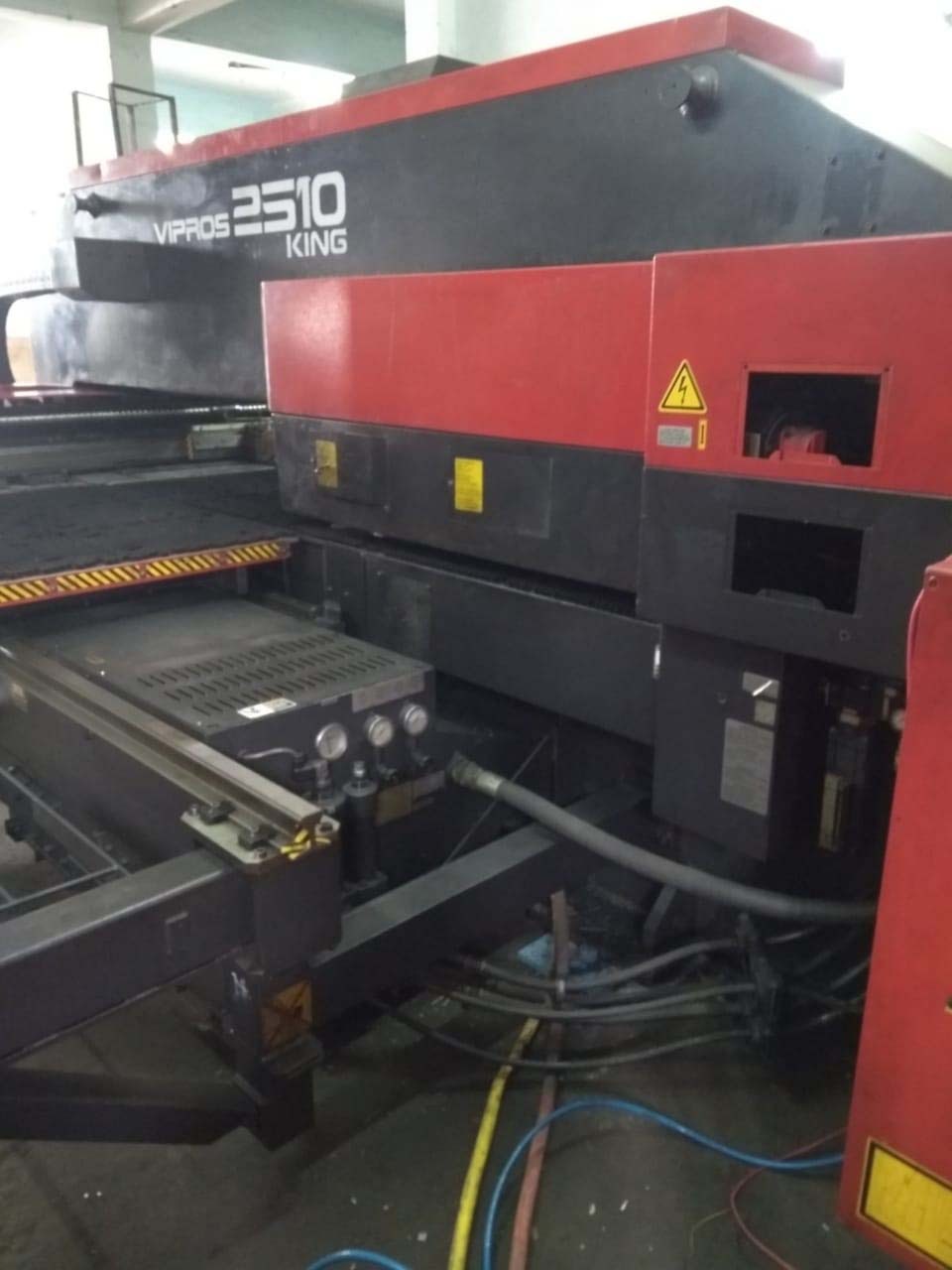 Photo Utilisé AMADA Vipros 2510 King À vendre