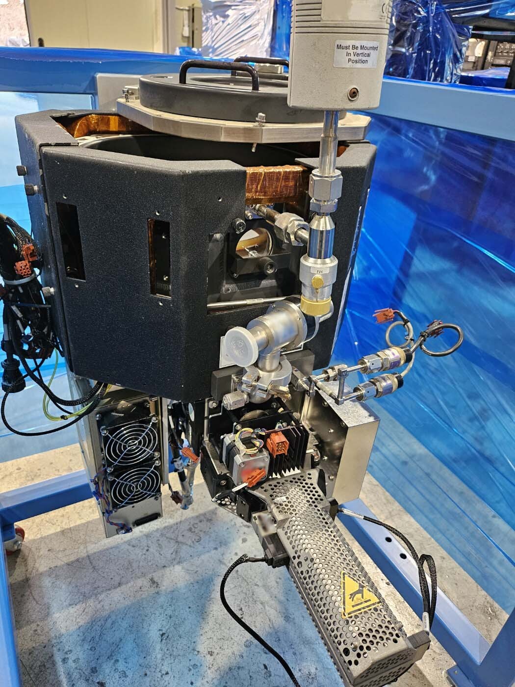 Photo Used AMAT / APPLIED MATERIALS MxP+ Poly chamber for Centura 5200 For Sale