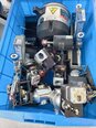Foto Verwendet AMAT / APPLIED MATERIALS Lot of spare parts Zum Verkauf