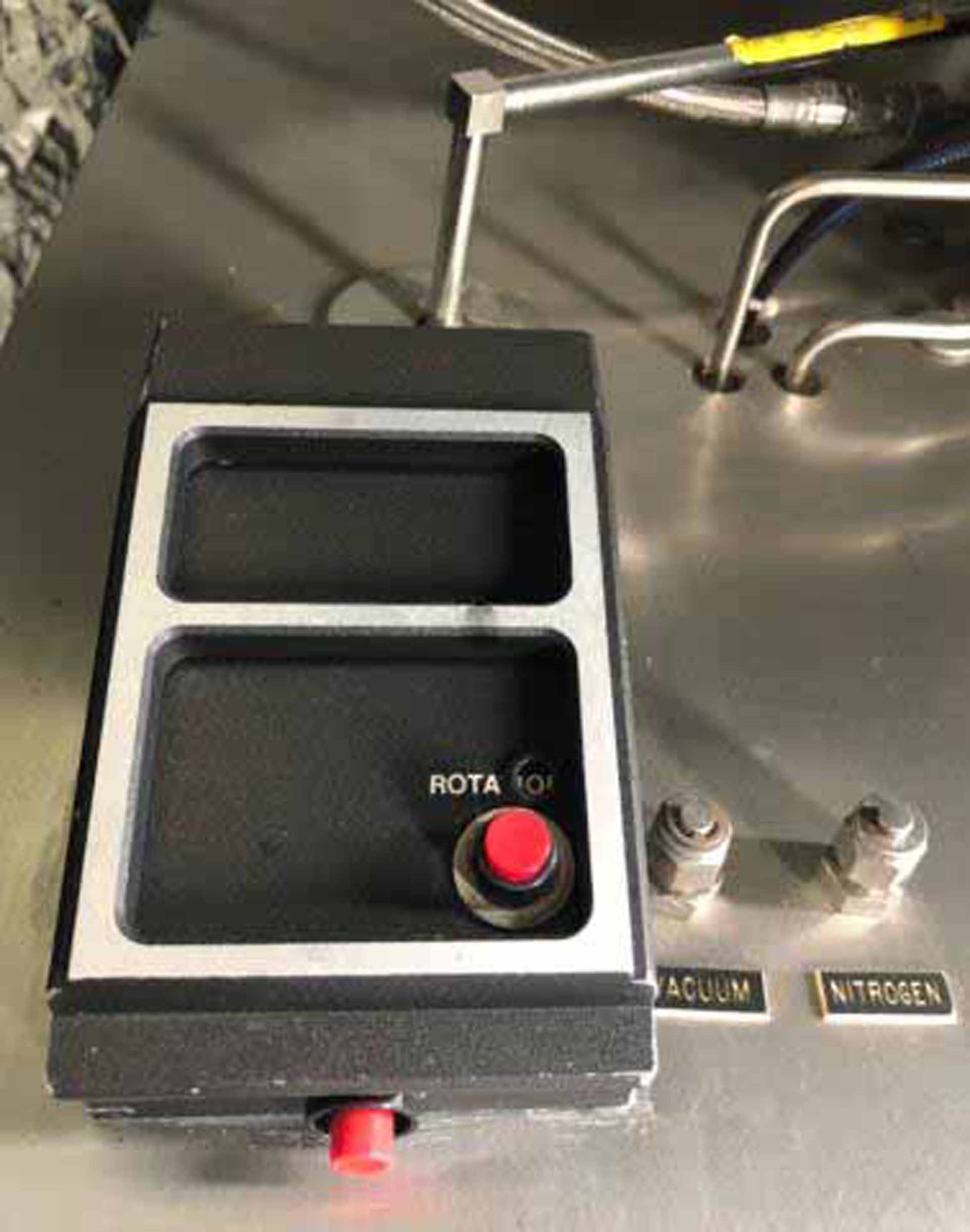 AMAT / APPLIED MATERIALS / MOORE MT7700K 익숙한 판매용 가격 9239432, 2002