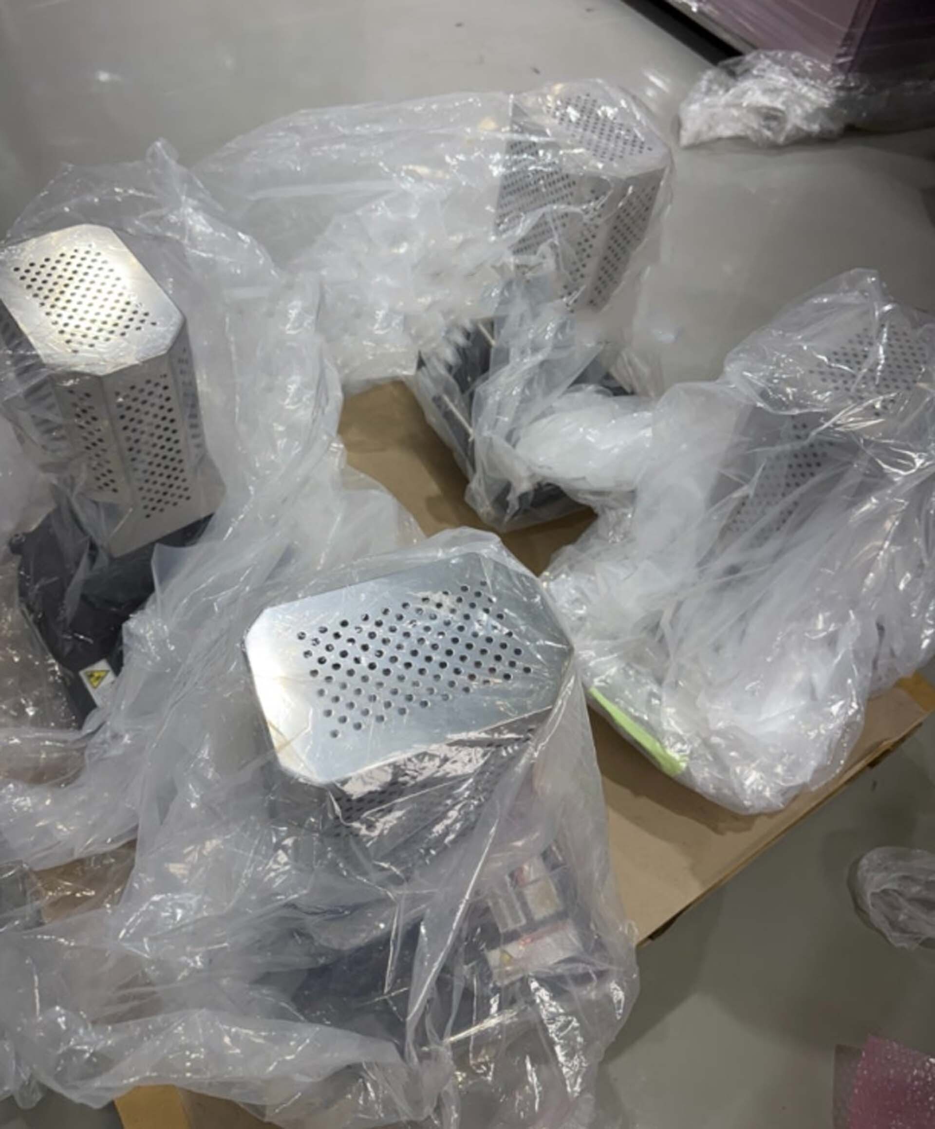 图为 已使用的 AMAT / APPLIED MATERIALS 0010-39645 待售