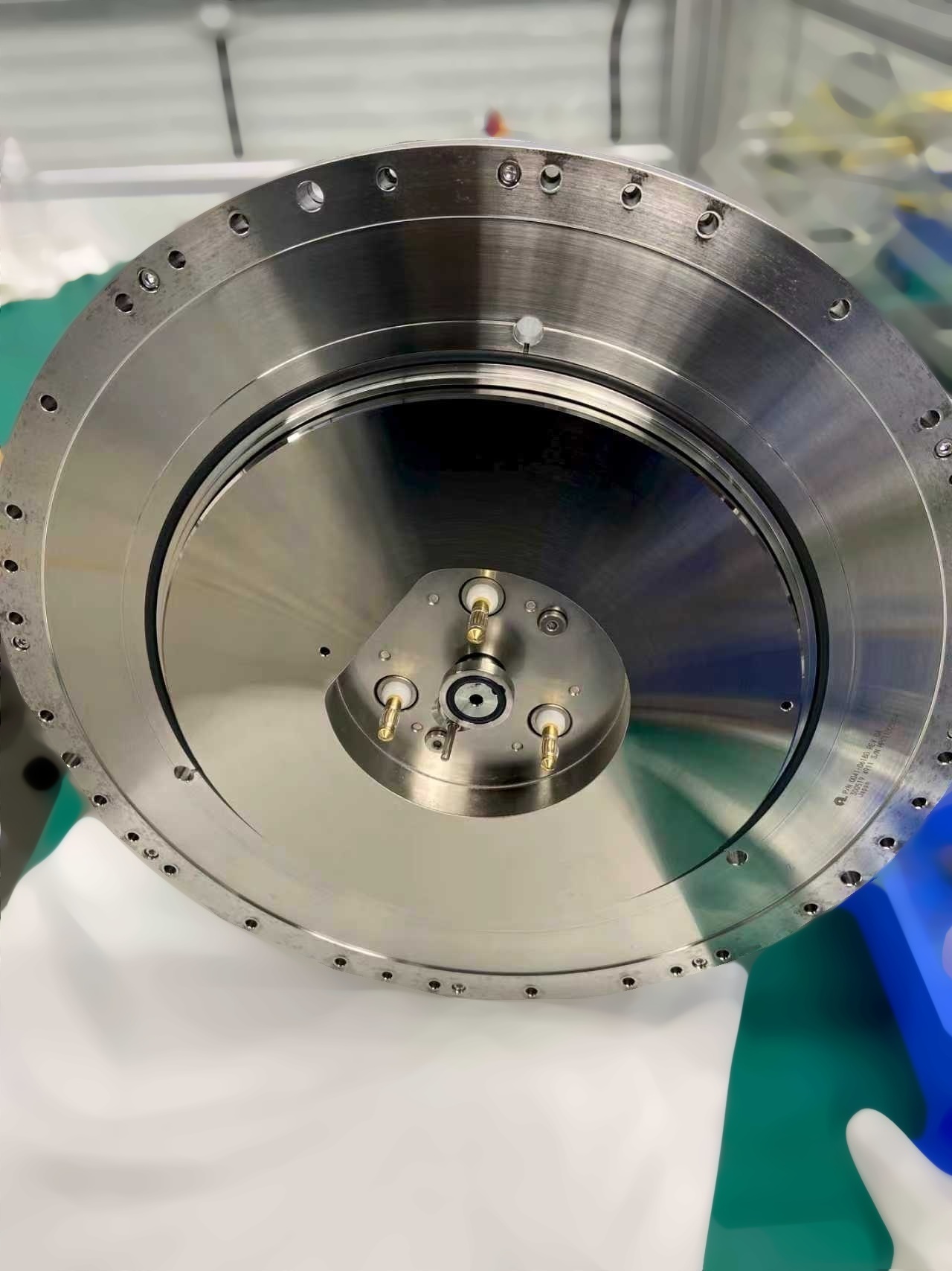 Photo Used AMAT / APPLIED MATERIALS 0010-42030 For Sale