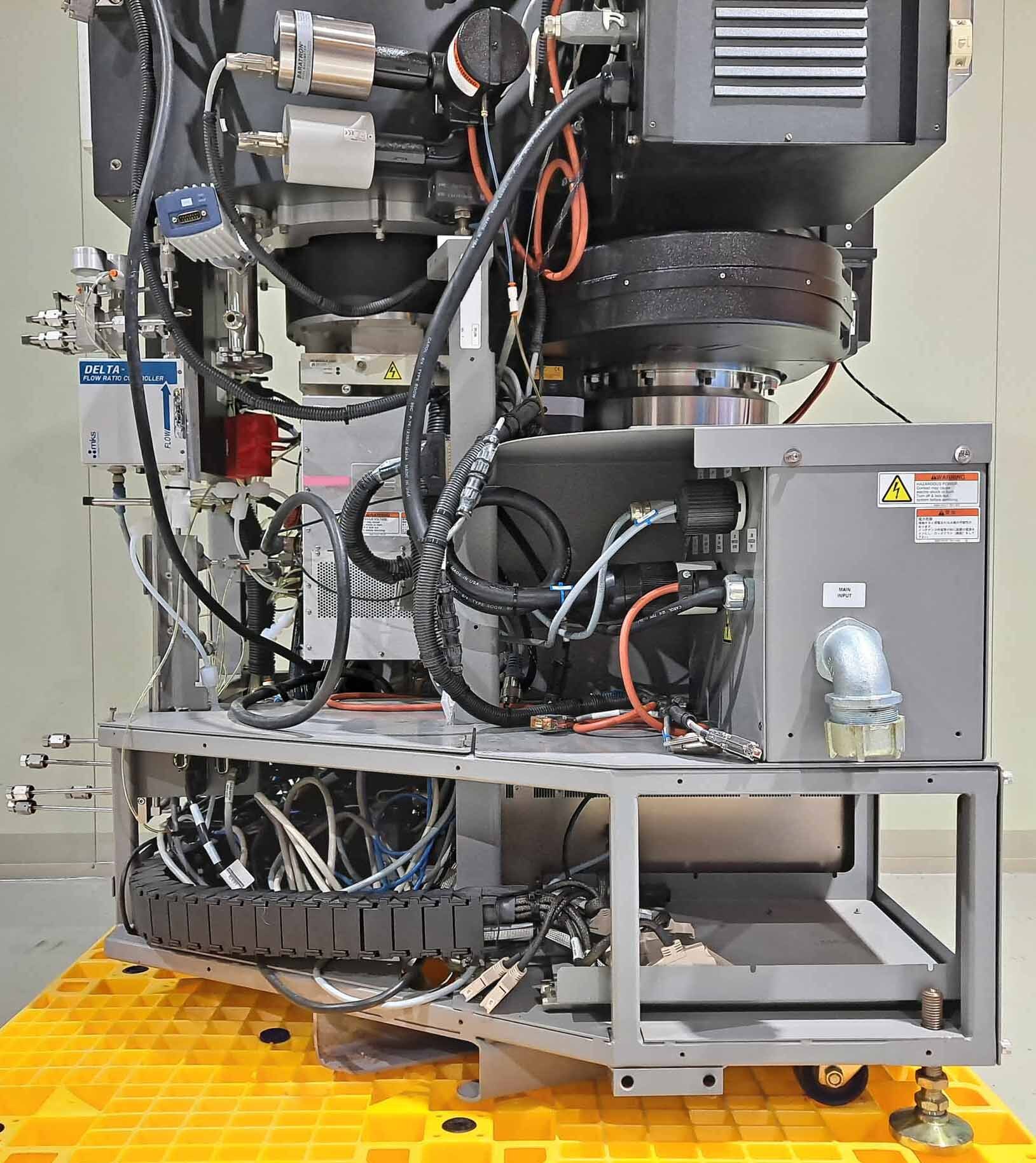 Photo Used AMAT / APPLIED MATERIALS Chamber for Centura DPS II For Sale