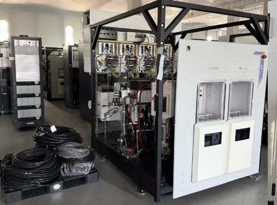 Photo Used AMAT / APPLIED MATERIALS Centura 5200 DxZ For Sale