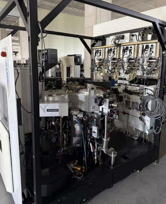 Photo Used AMAT / APPLIED MATERIALS Centura 5200 DxZ For Sale