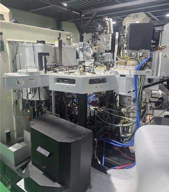 Photo Used AMAT / APPLIED MATERIALS Centura 5200 Ultima TE For Sale