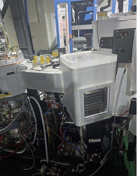 Photo Used AMAT / APPLIED MATERIALS Centura 5200 Ultima TE For Sale