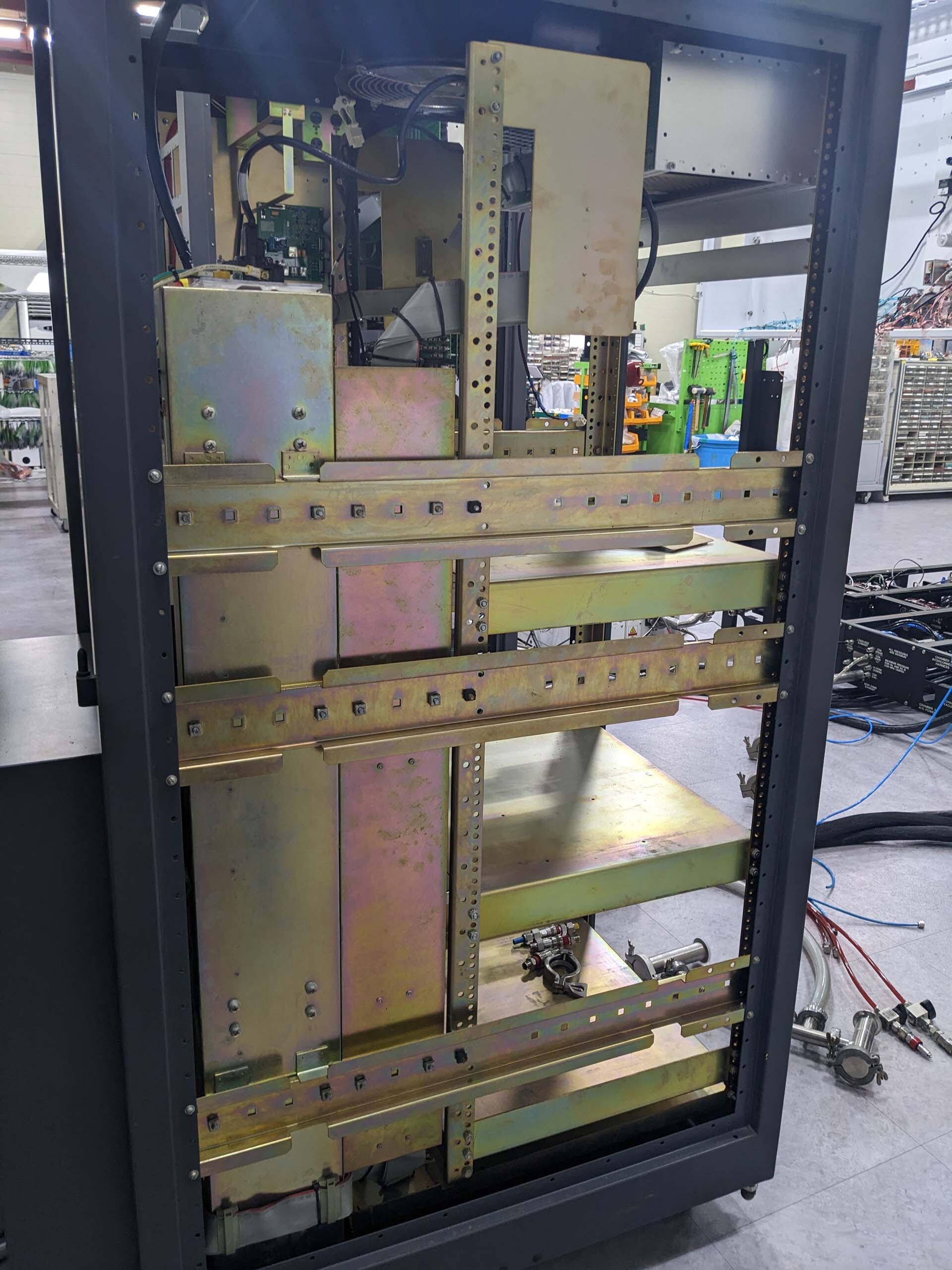 Photo Used AMAT / APPLIED MATERIALS Centura 5200 For Sale