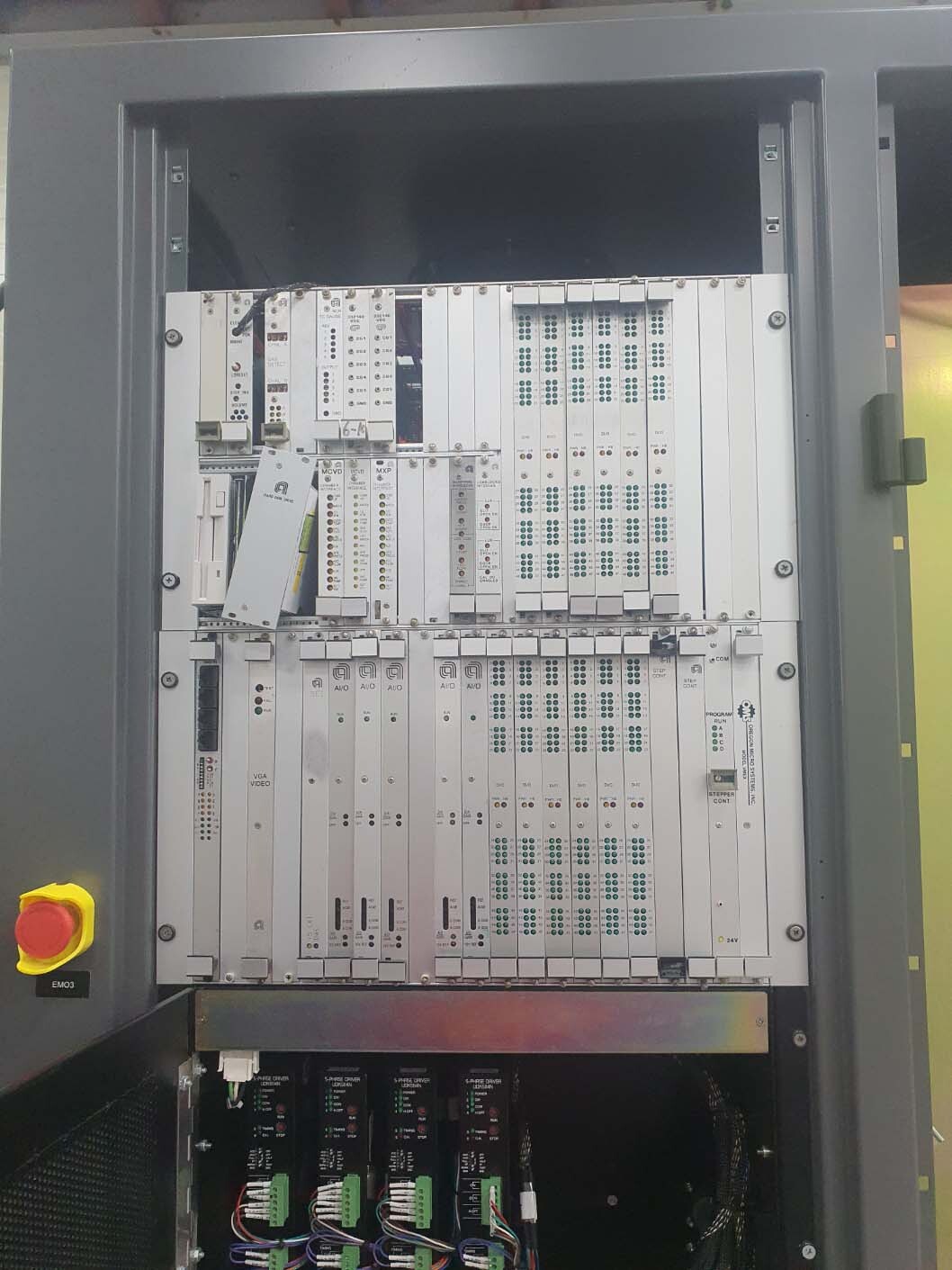 Photo Used AMAT / APPLIED MATERIALS Centura 5200 For Sale