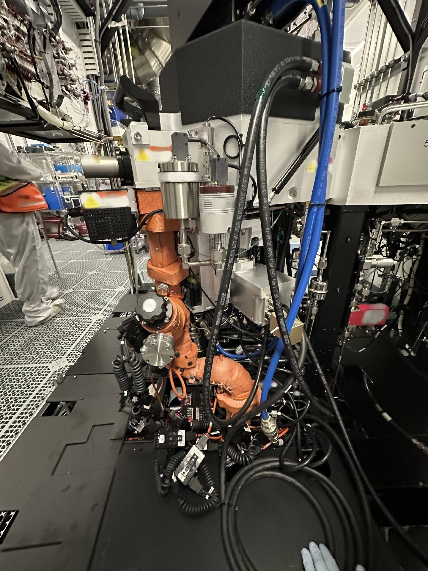 Foto Verwendet AMAT / APPLIED MATERIALS Centura CVD Zum Verkauf