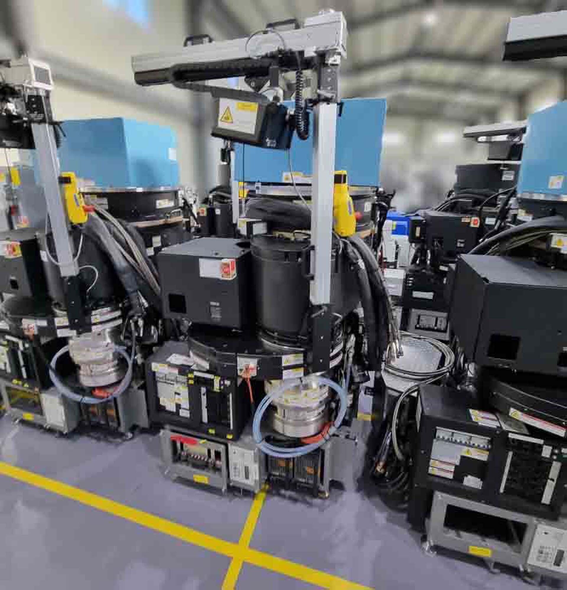 Photo Used AMAT / APPLIED MATERIALS Centura DPS G5 MESA For Sale