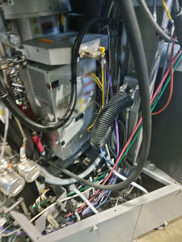 Photo Used AMAT / APPLIED MATERIALS Centura DPS G5 For Sale