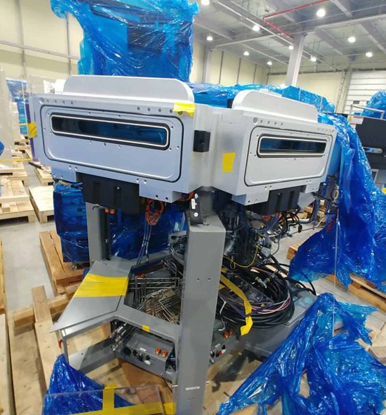 Photo Used AMAT / APPLIED MATERIALS Centura DPS II AE Mesa HP For Sale
