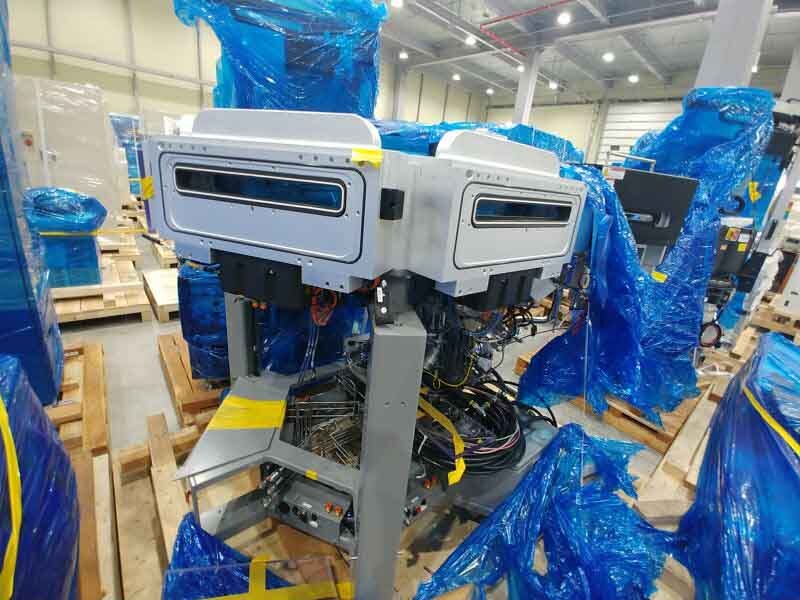 Photo Used AMAT / APPLIED MATERIALS Centura DPS II AE Mesa HP For Sale