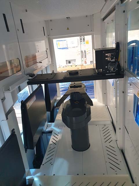 Photo Used AMAT / APPLIED MATERIALS Centura DPS II Mesa For Sale