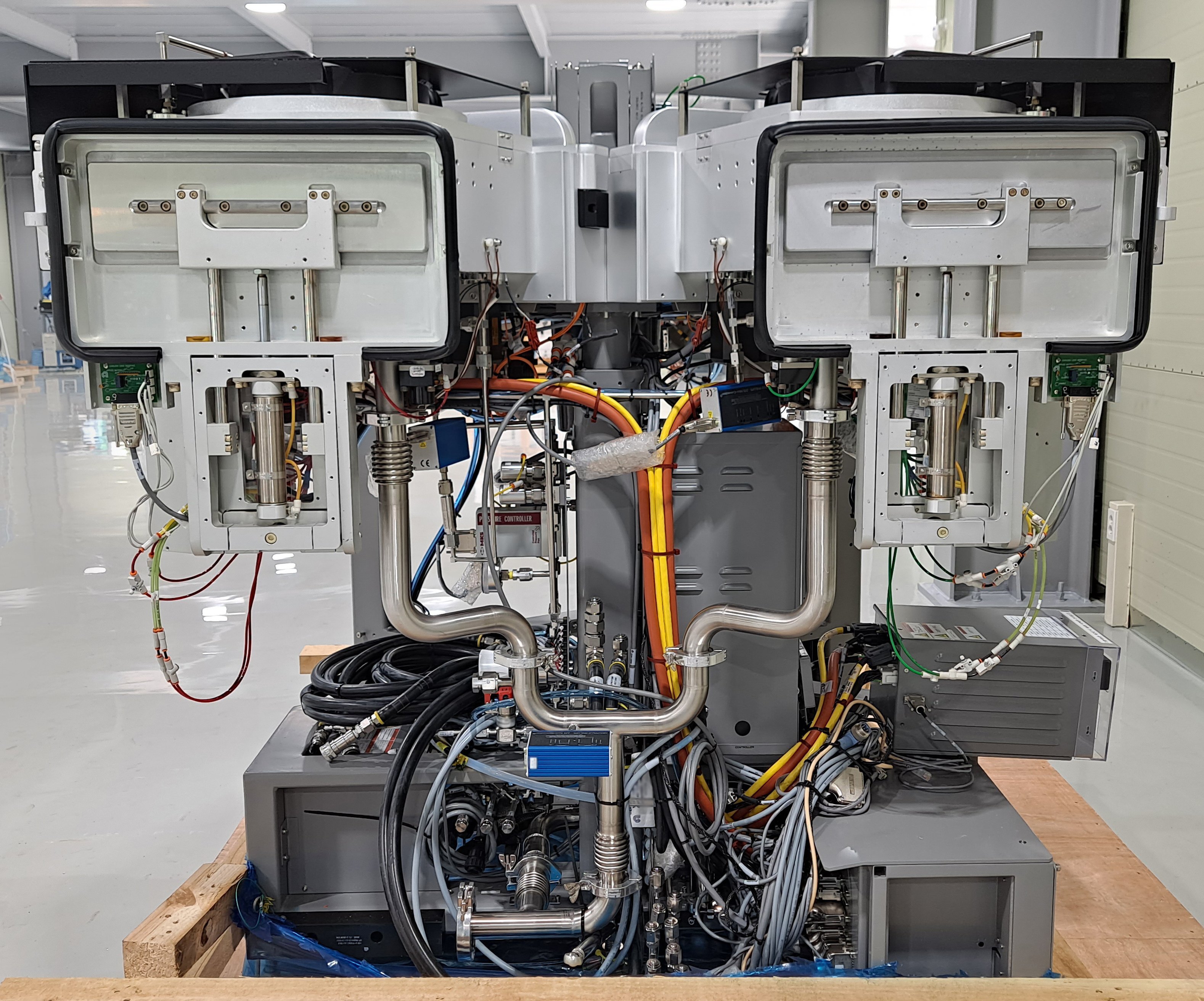 사진 사용됨 AMAT / APPLIED MATERIALS Centura DPS II Poly AE Mesa 판매용
