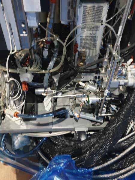 Photo Used AMAT / APPLIED MATERIALS Centura DPS II AE Poly G3 For Sale