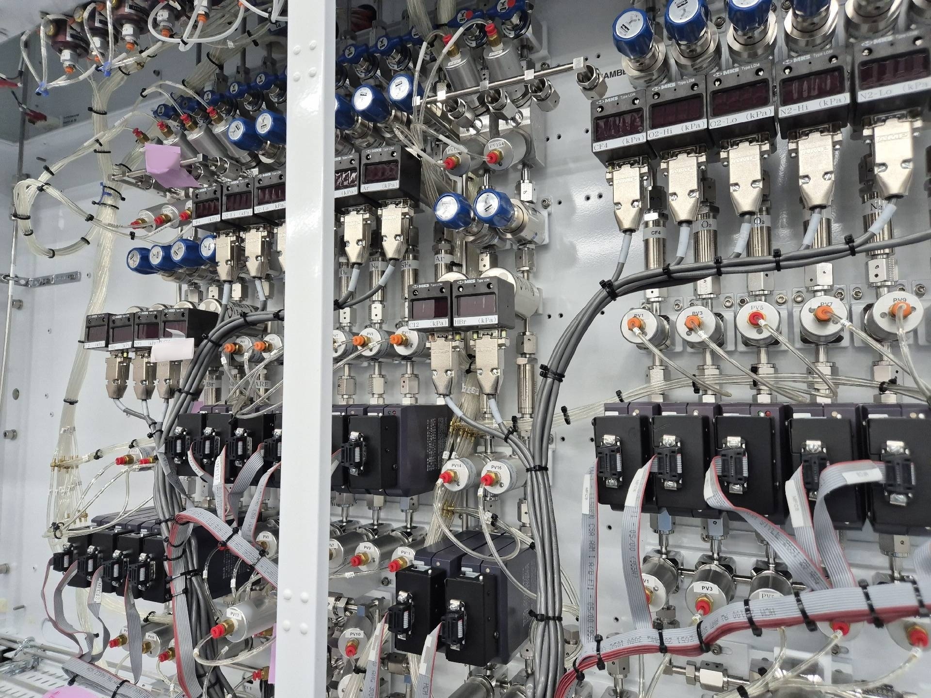 フォト（写真） 使用される AMAT / APPLIED MATERIALS Centura DPS Poly 販売のために