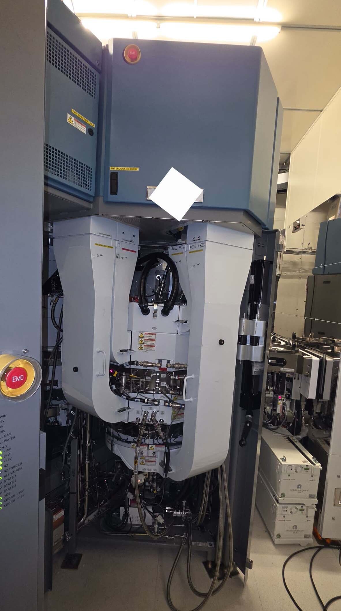 Photo Used AMAT / APPLIED MATERIALS Centura Epi 300 For Sale