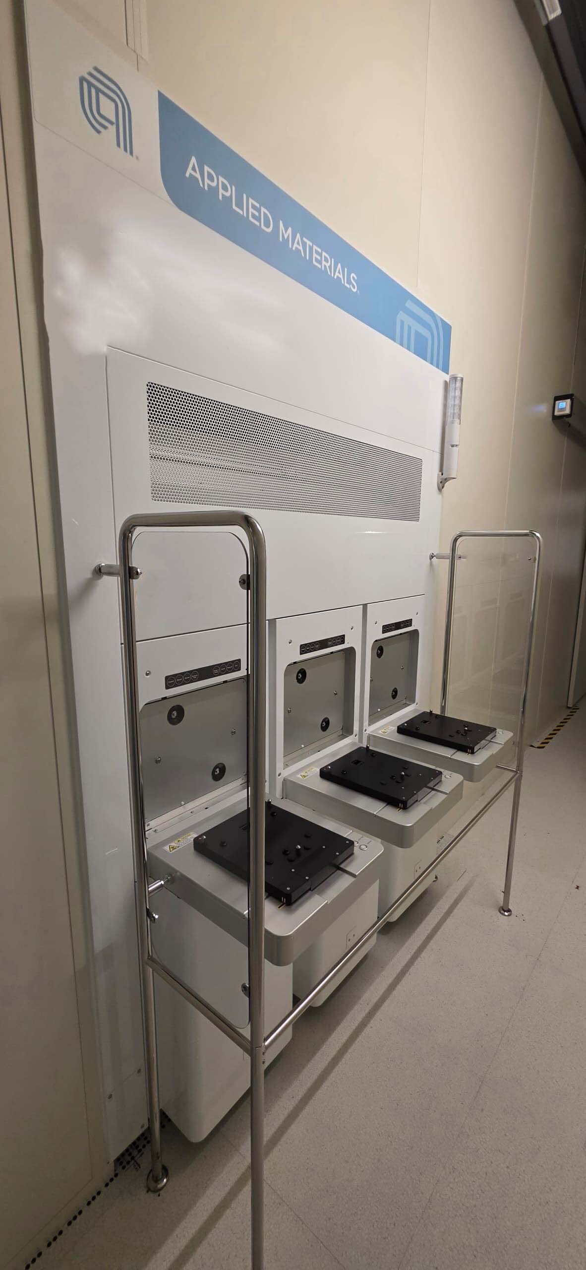 Photo Used AMAT / APPLIED MATERIALS Centura Epi 300 For Sale