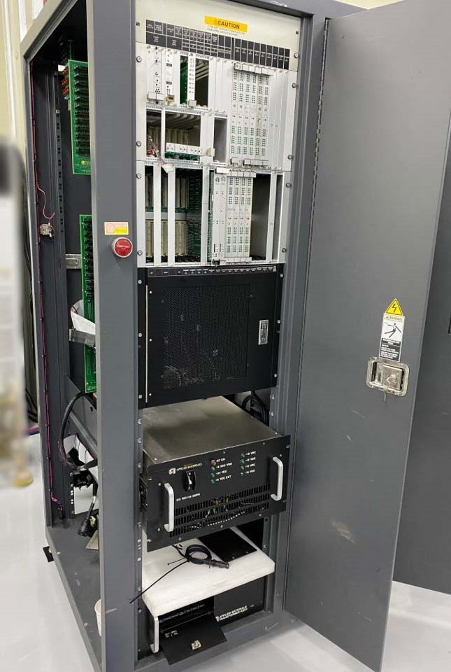 Photo Used AMAT / APPLIED MATERIALS Mainframe for Centura I For Sale