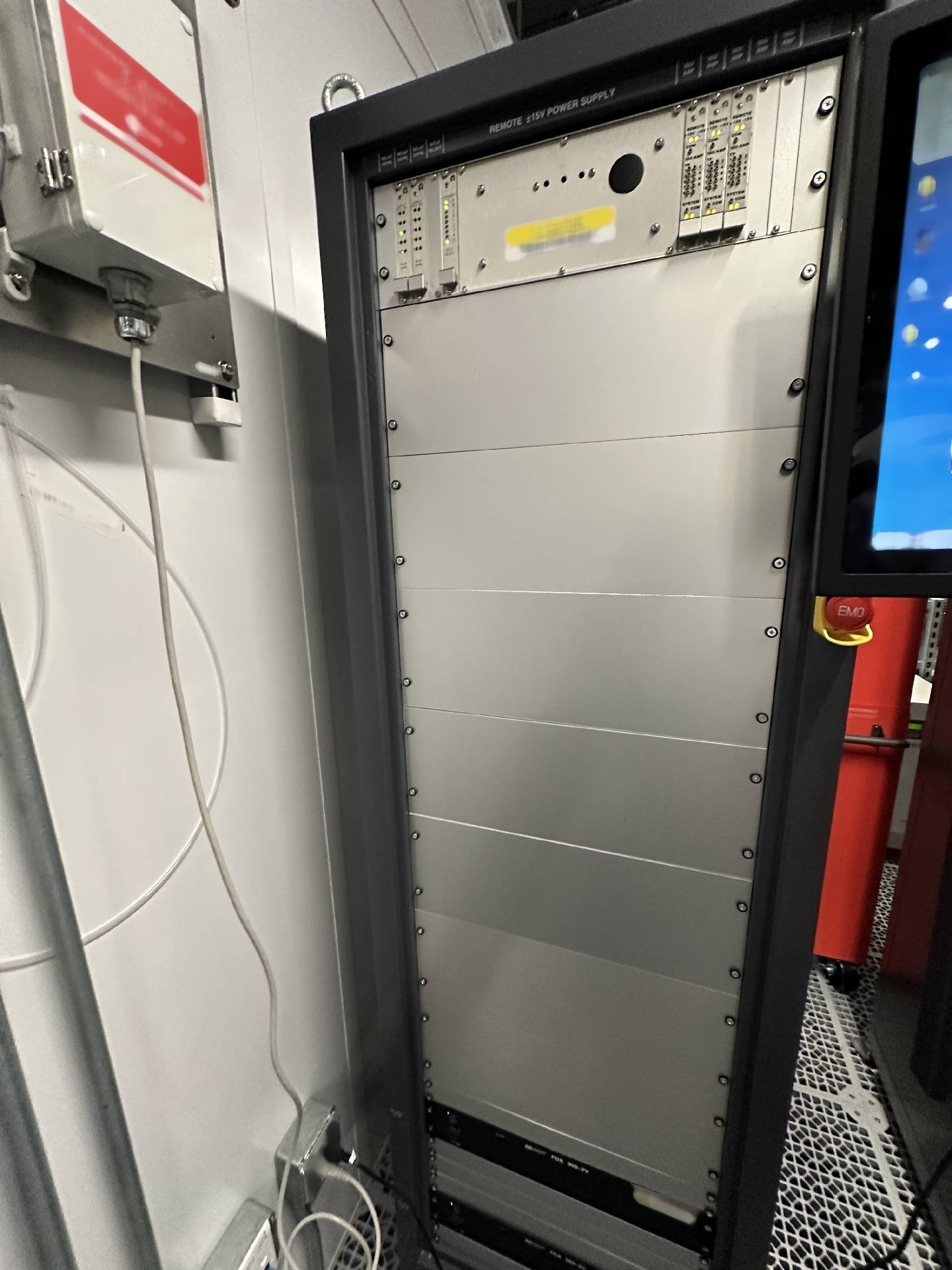 Foto Verwendet AMAT / APPLIED MATERIALS Centura II 5200 Zum Verkauf