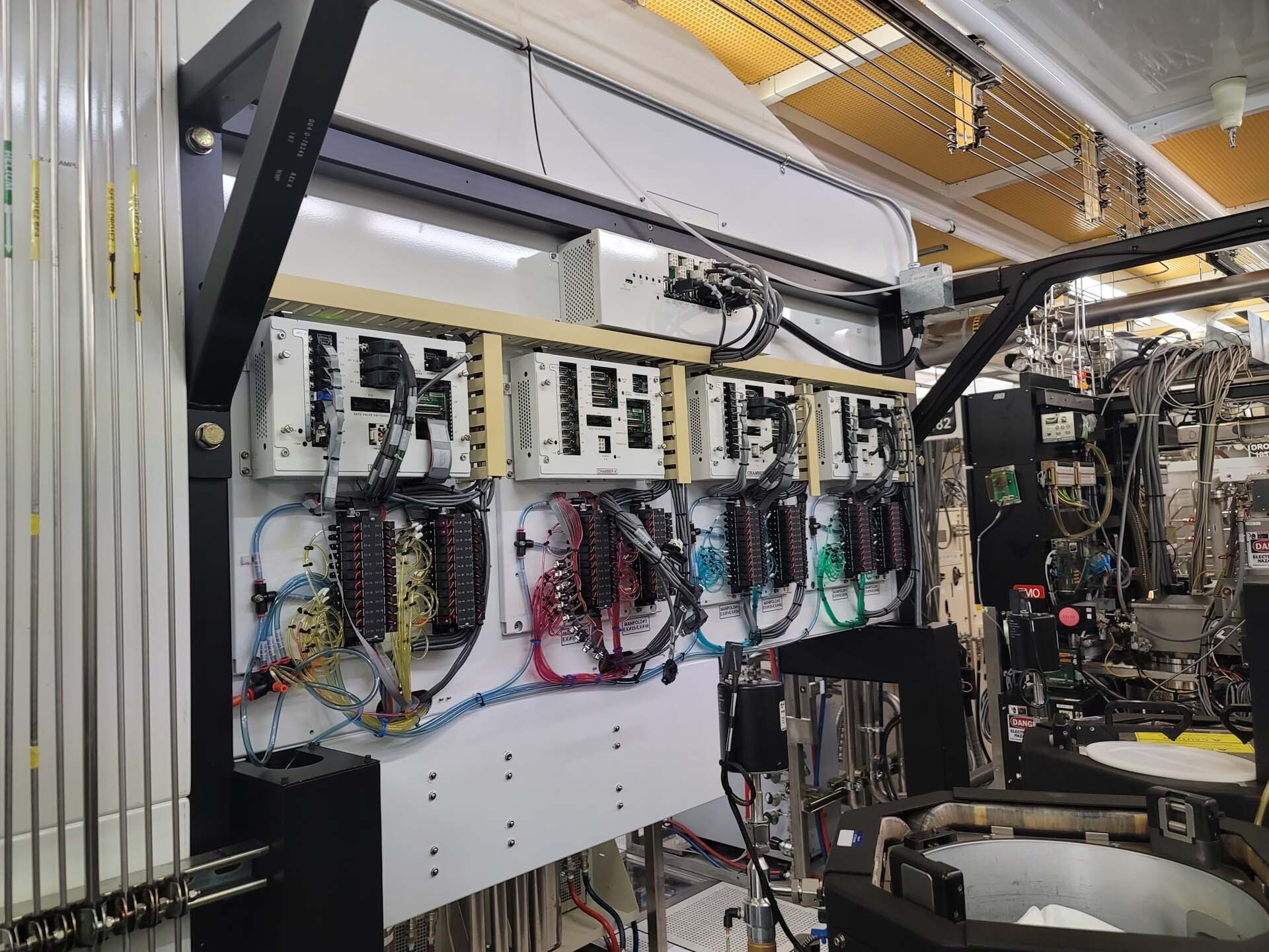 Foto Verwendet AMAT / APPLIED MATERIALS Centura MxP Zum Verkauf