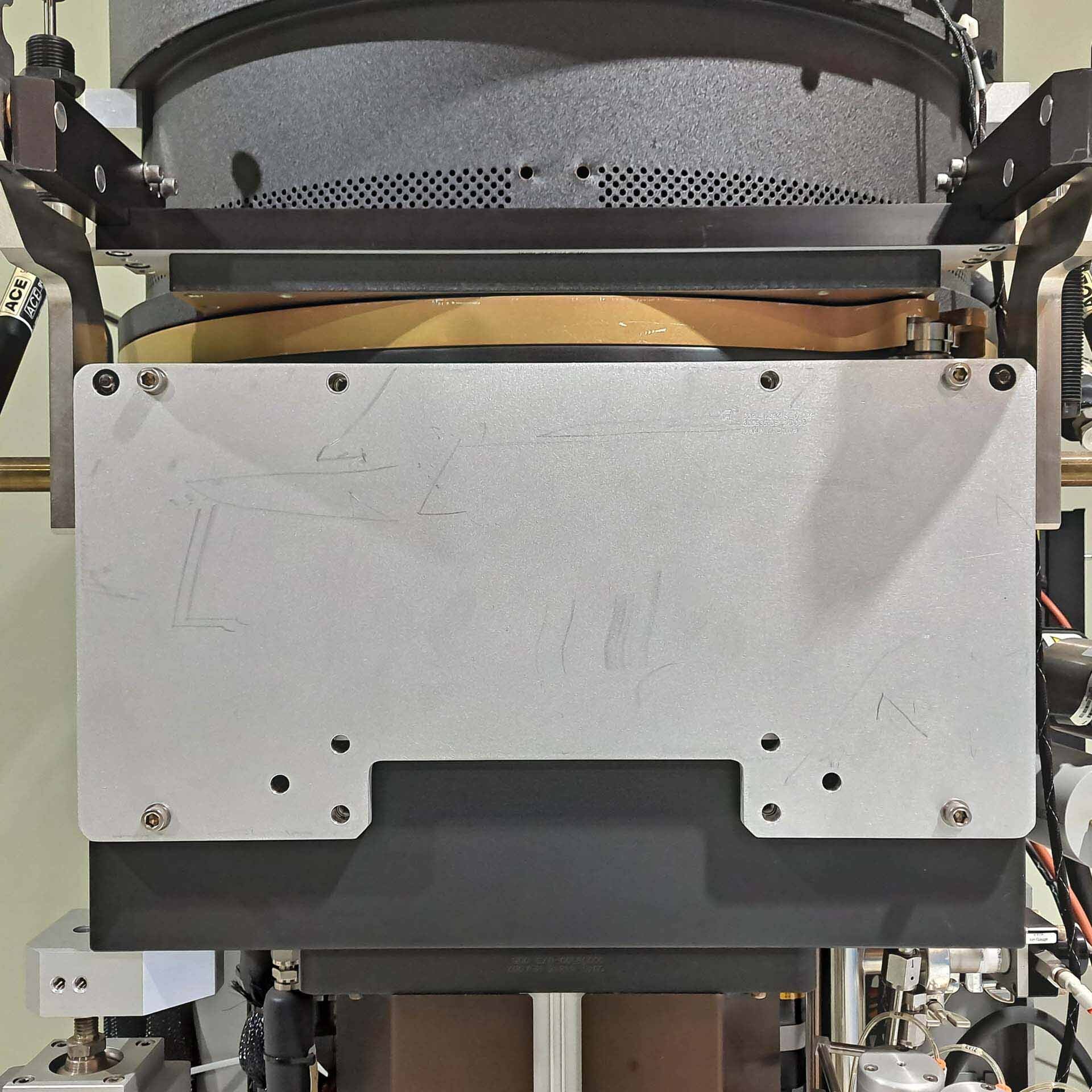 Photo Used AMAT / APPLIED MATERIALS Chamber for Centura DPS II For Sale