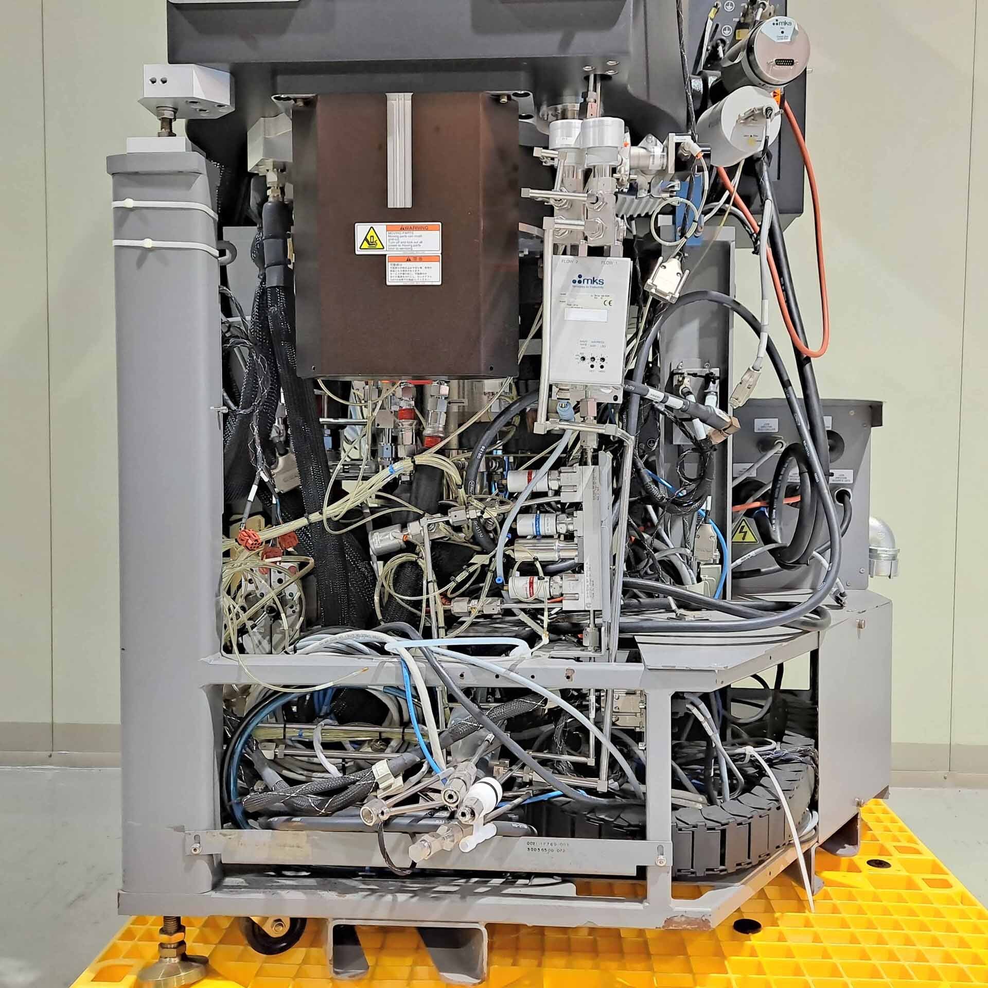 Photo Used AMAT / APPLIED MATERIALS Chamber for Centura DPS II For Sale