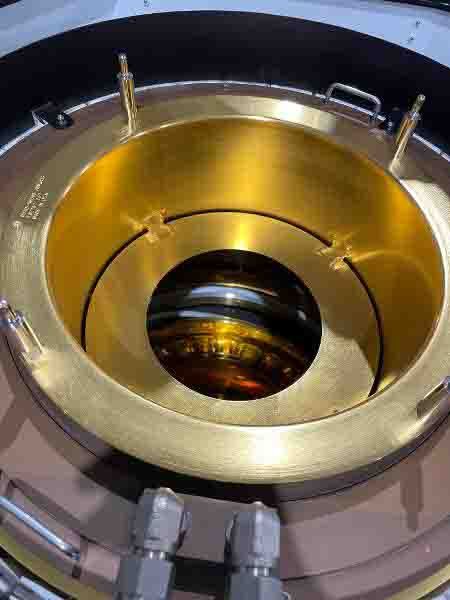 Photo Used AMAT / APPLIED MATERIALS Chamber for Centura Epi For Sale