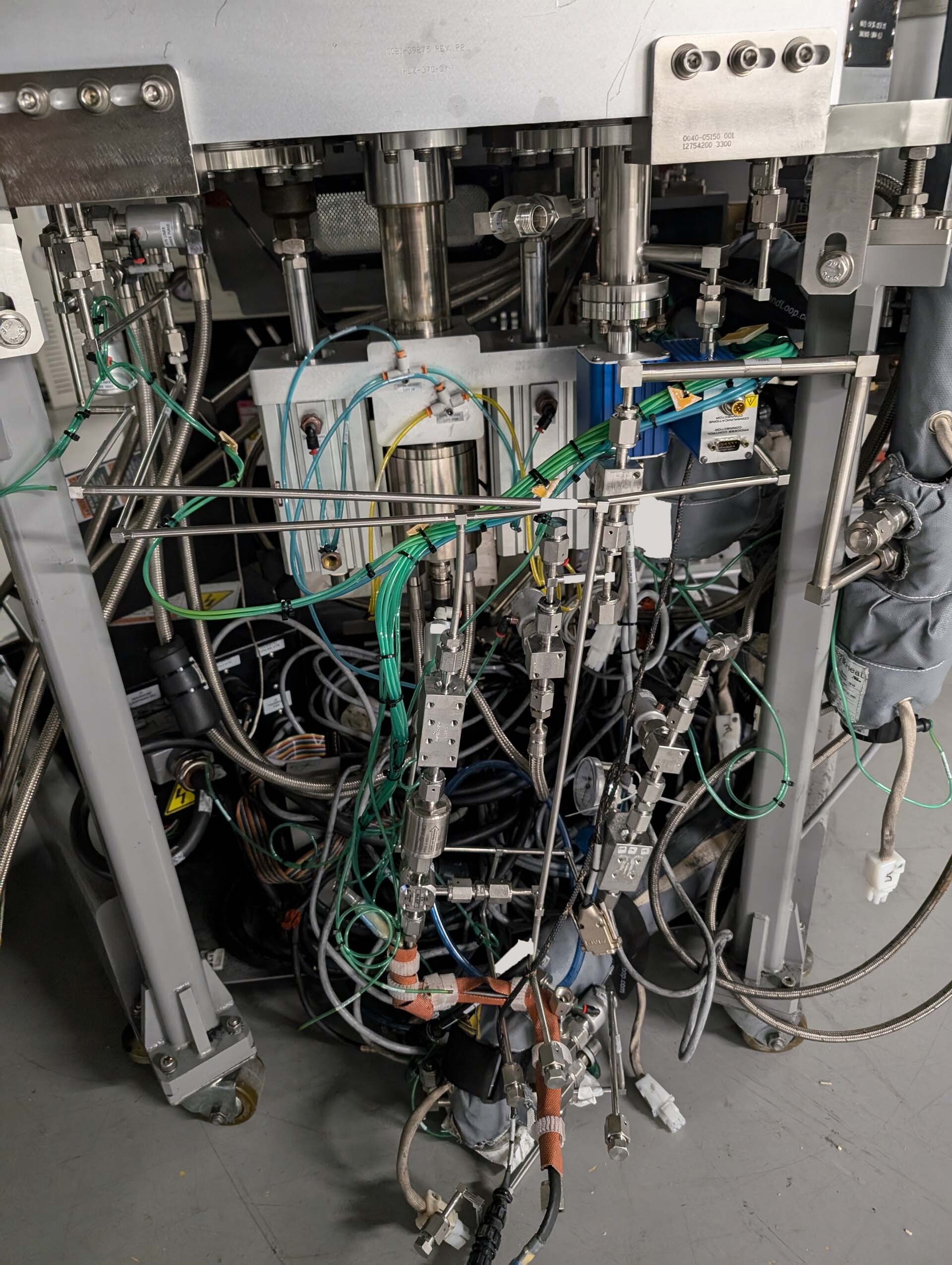 フォト（写真） 使用される AMAT / APPLIED MATERIALS Chamber for Centura 販売のために