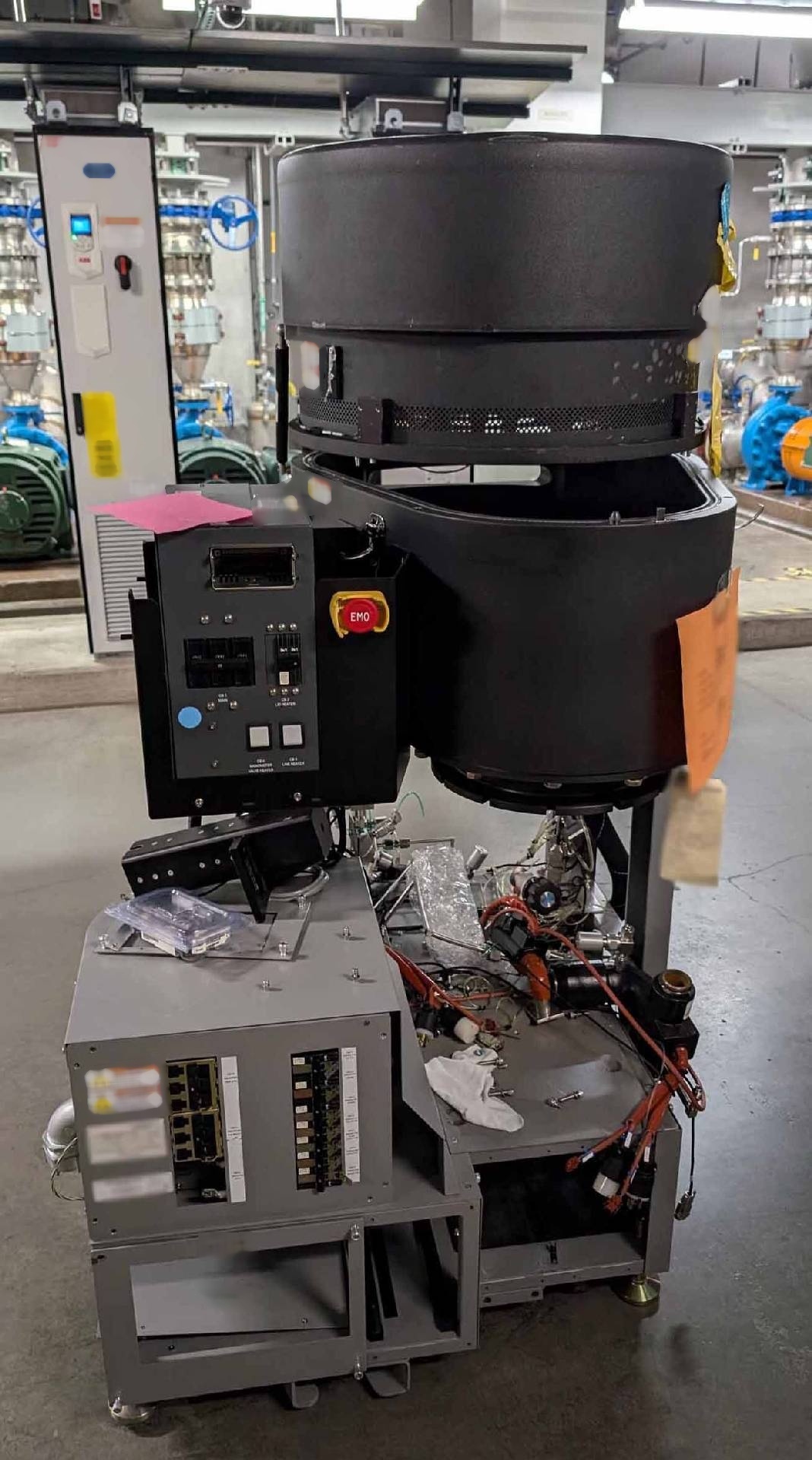 사진 사용됨 AMAT / APPLIED MATERIALS Chamber for Centura 판매용