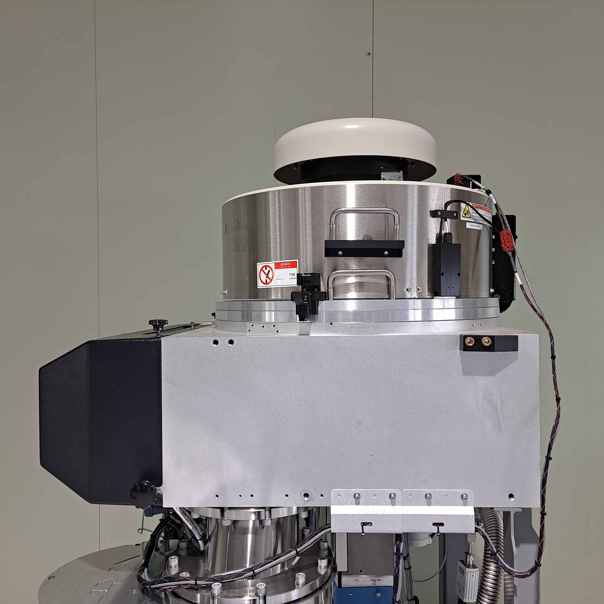 Photo Used AMAT / APPLIED MATERIALS Chamber for Endura II For Sale