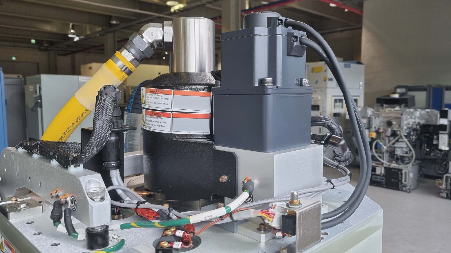 フォト（写真） 使用される AMAT / APPLIED MATERIALS Chamber for Endura II 販売のために