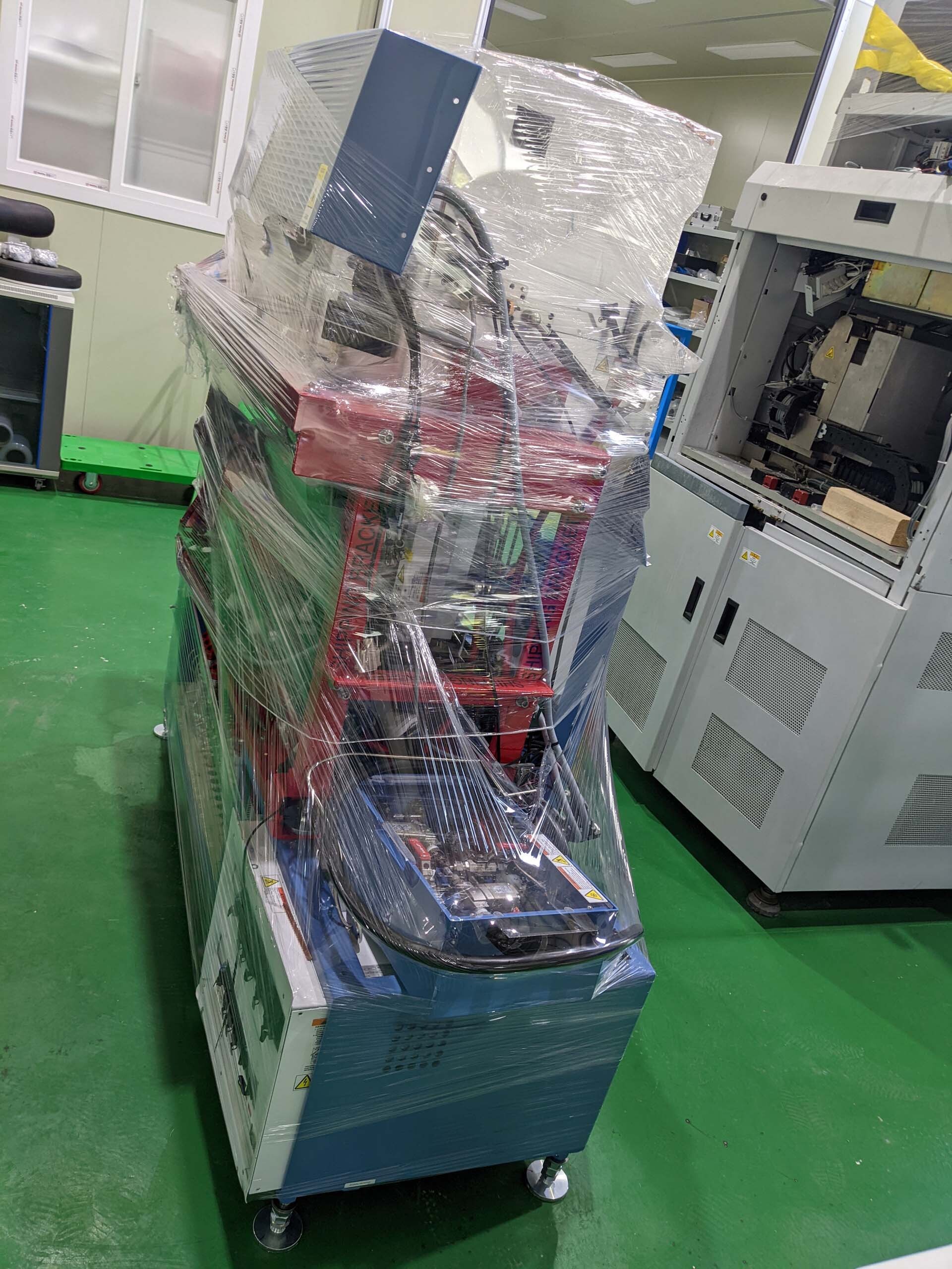 Photo Used AMAT / APPLIED MATERIALS Chamber for Producer GT For Sale