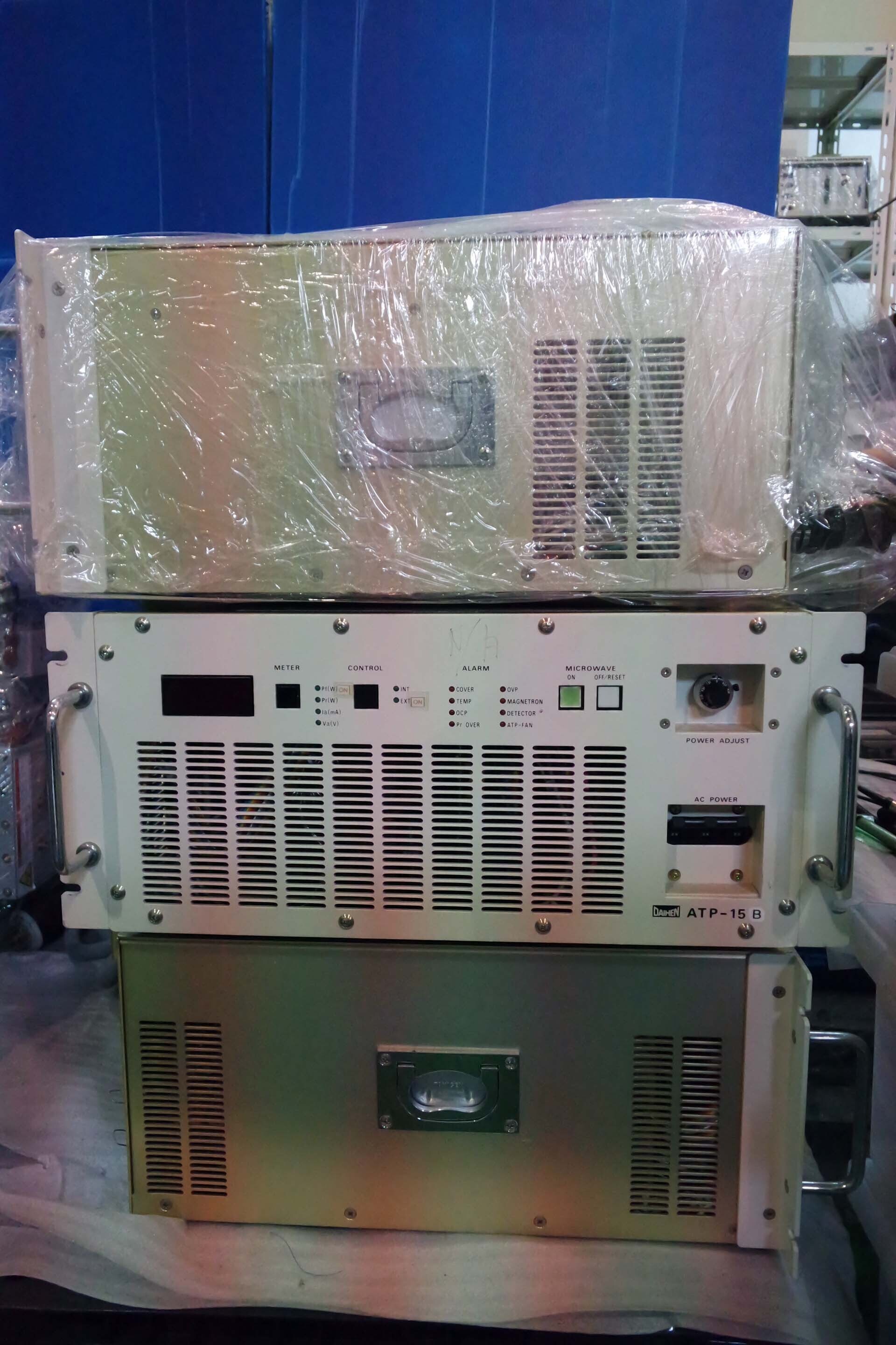 Photo Used AMAT / APPLIED MATERIALS CWxZ Chambers for Centura 5200 For Sale