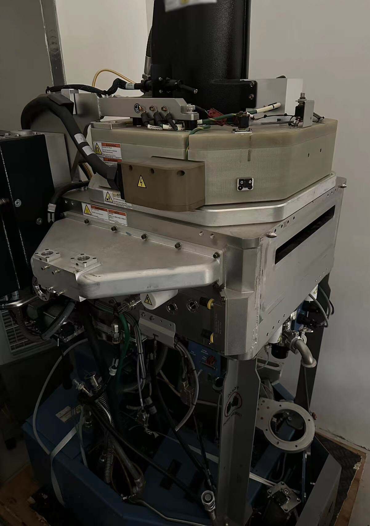 Photo Used AMAT / APPLIED MATERIALS Chambers for Endura II For Sale