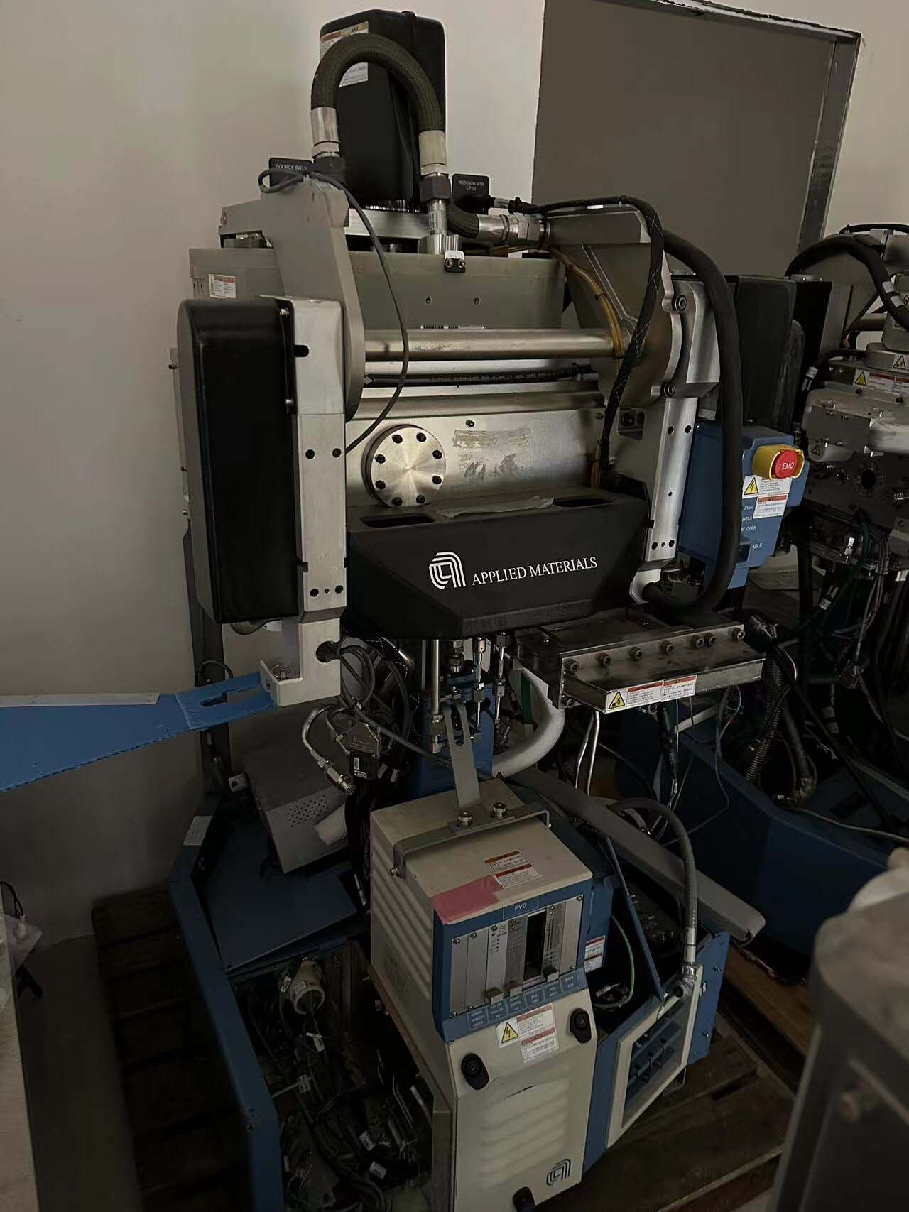 Photo Used AMAT / APPLIED MATERIALS Chambers for Endura II For Sale