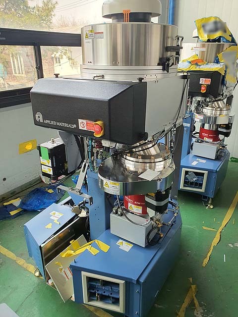 Photo Used AMAT / APPLIED MATERIALS Chamber for Endura II For Sale