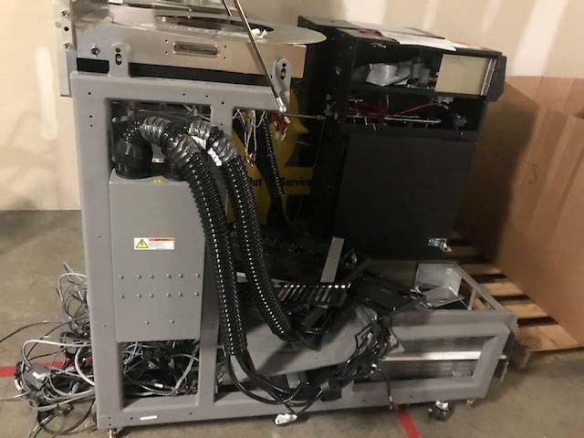 Photo Used AMAT / APPLIED MATERIALS Chambers for Vantage For Sale