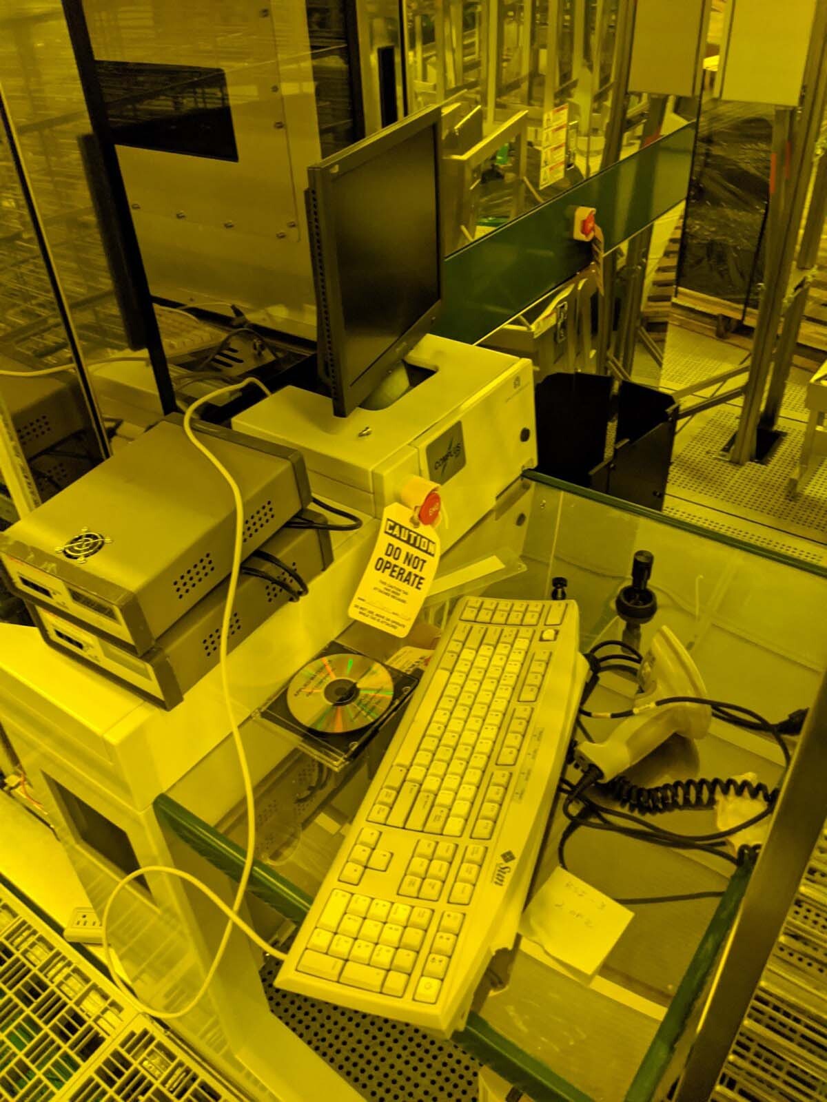 フォト（写真） 使用される AMAT / APPLIED MATERIALS Complus 2 販売のために
