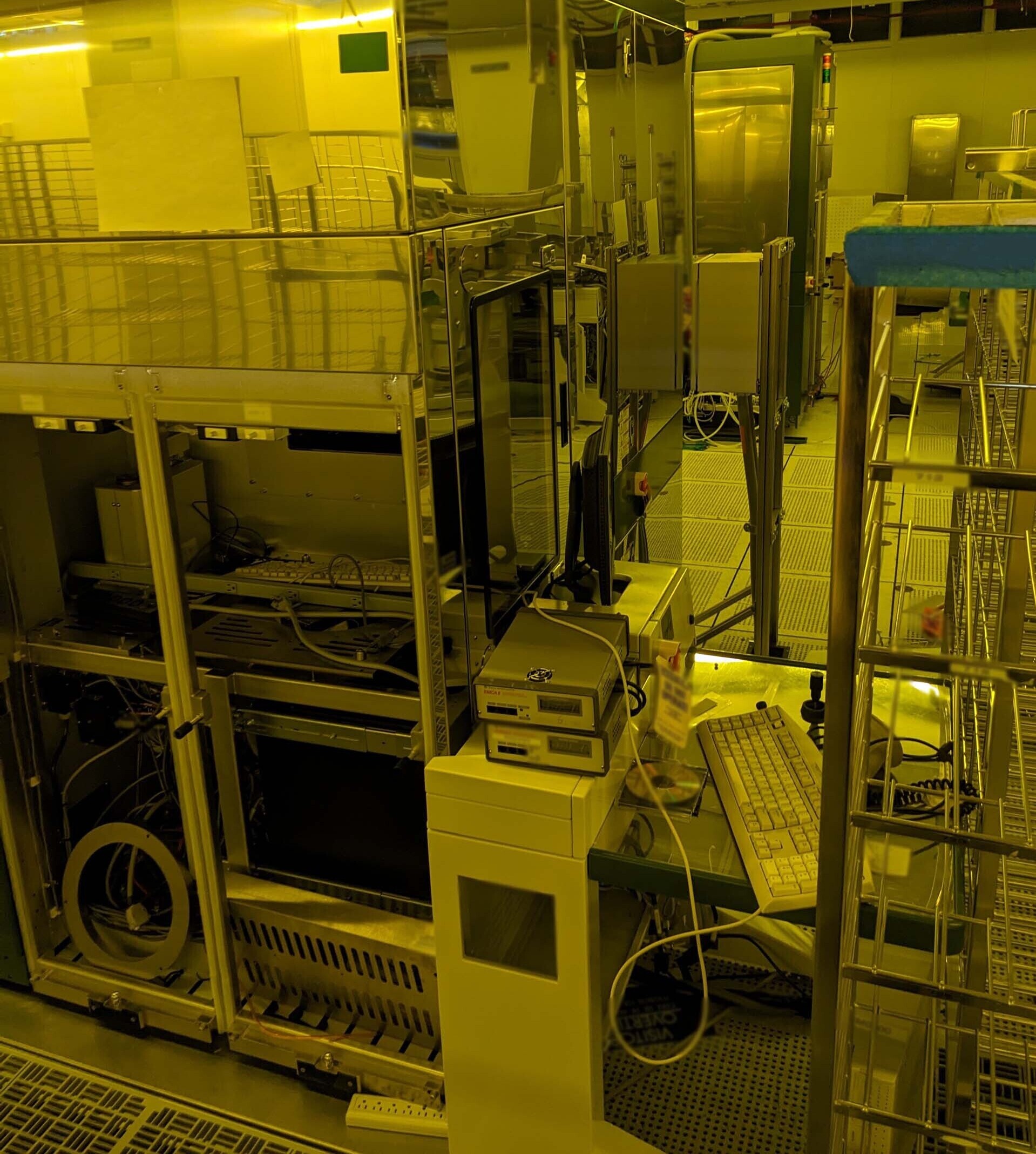 フォト（写真） 使用される AMAT / APPLIED MATERIALS Complus 2 販売のために